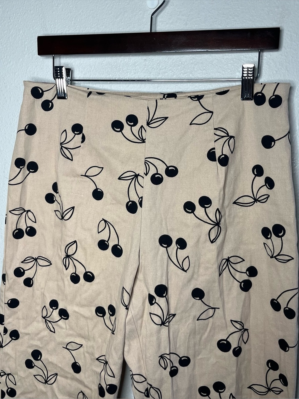 Vintage Tan & Black Cherry Printed Stretch Capri Pant Y2K Summer - Picture 3 of 6